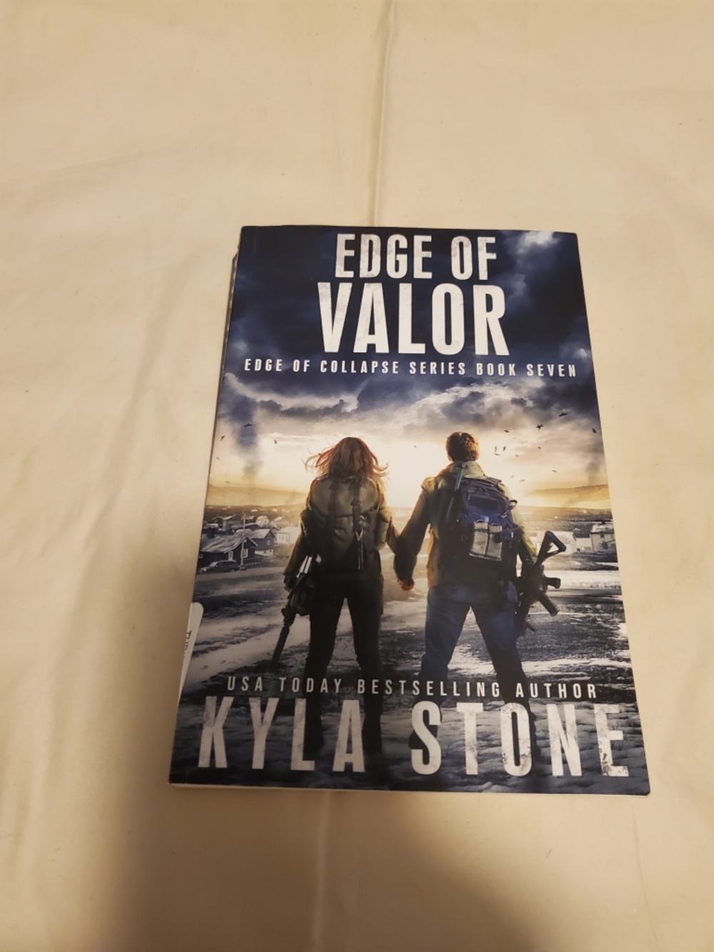 Book Kyla stone book 7 edge of Valor